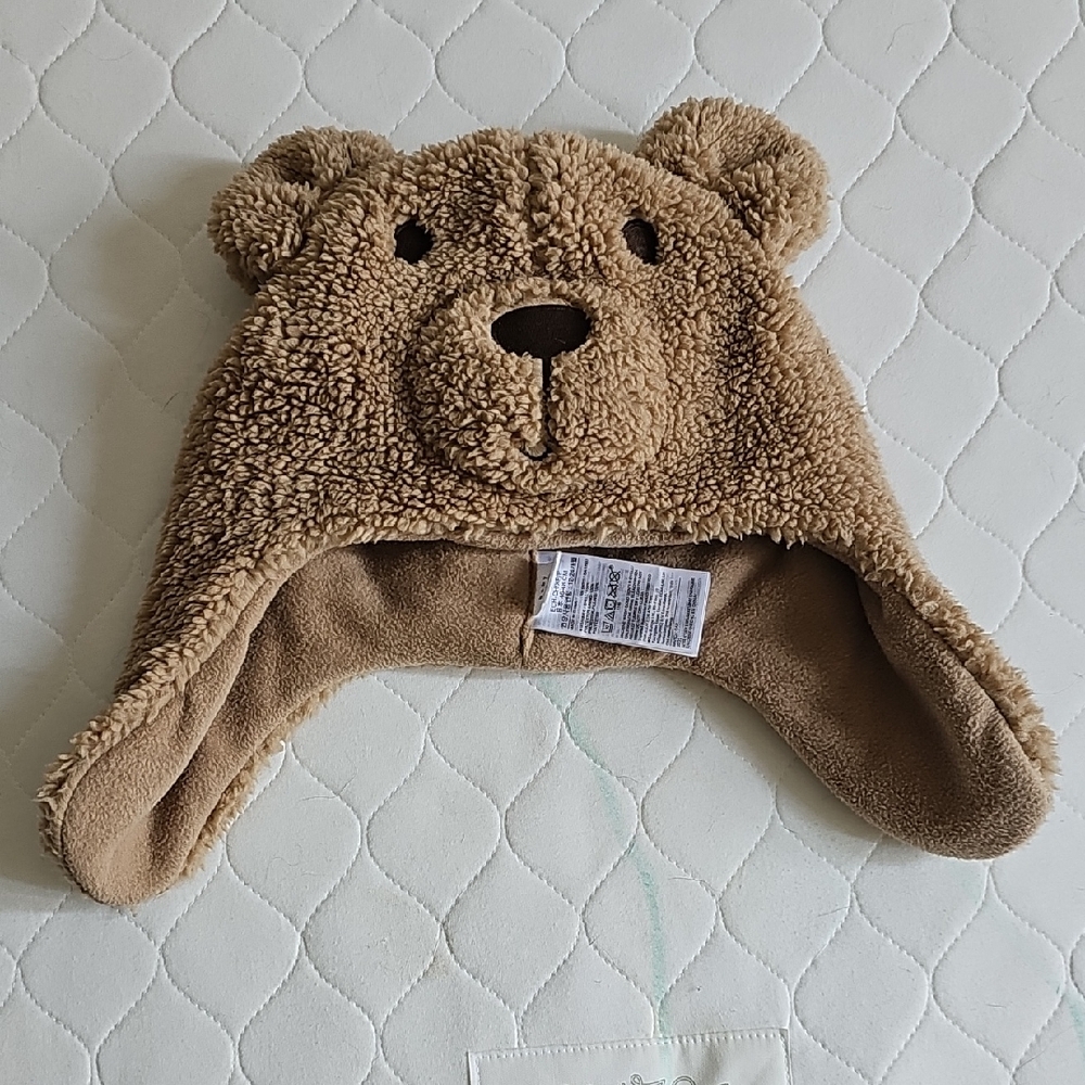 GAP Baby Fleece Hat in Tan